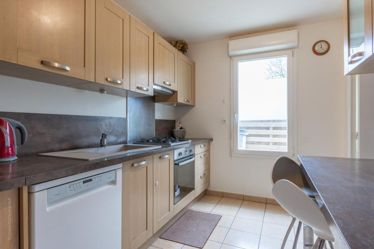 Le Duplex Chessy - 15Min From Disneyland - 2 Private Parkings - Garden - Kingsize & Queensize Bed - Supermarket Behind The House Exterior foto